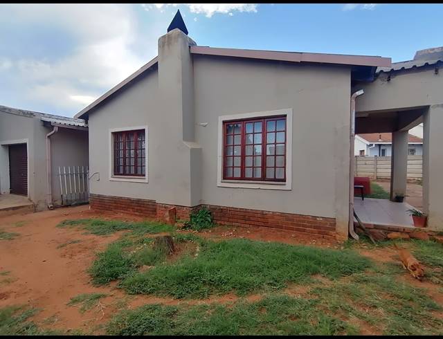 3 BEDROOM FREESTANDING SOLD IN RANDLESPARK